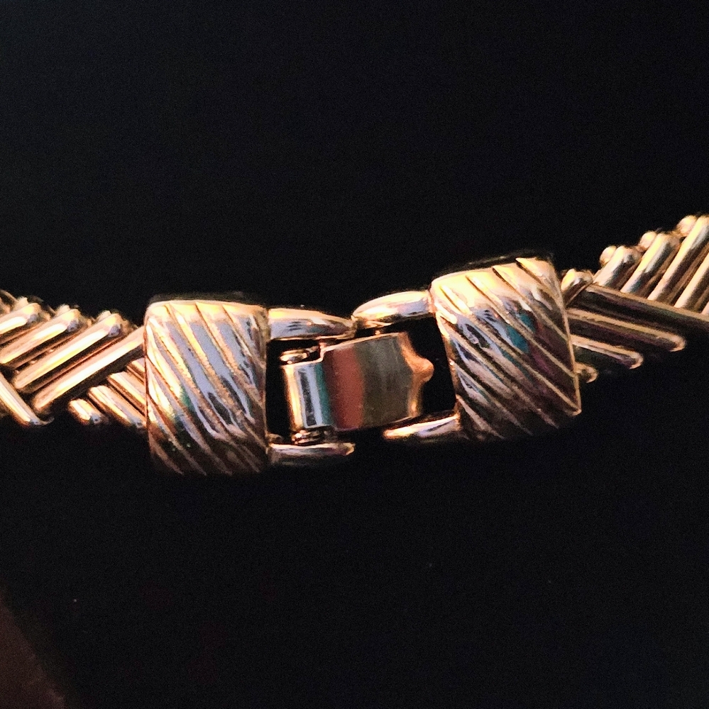 Monet Designer Choker - Picture 8 of 10